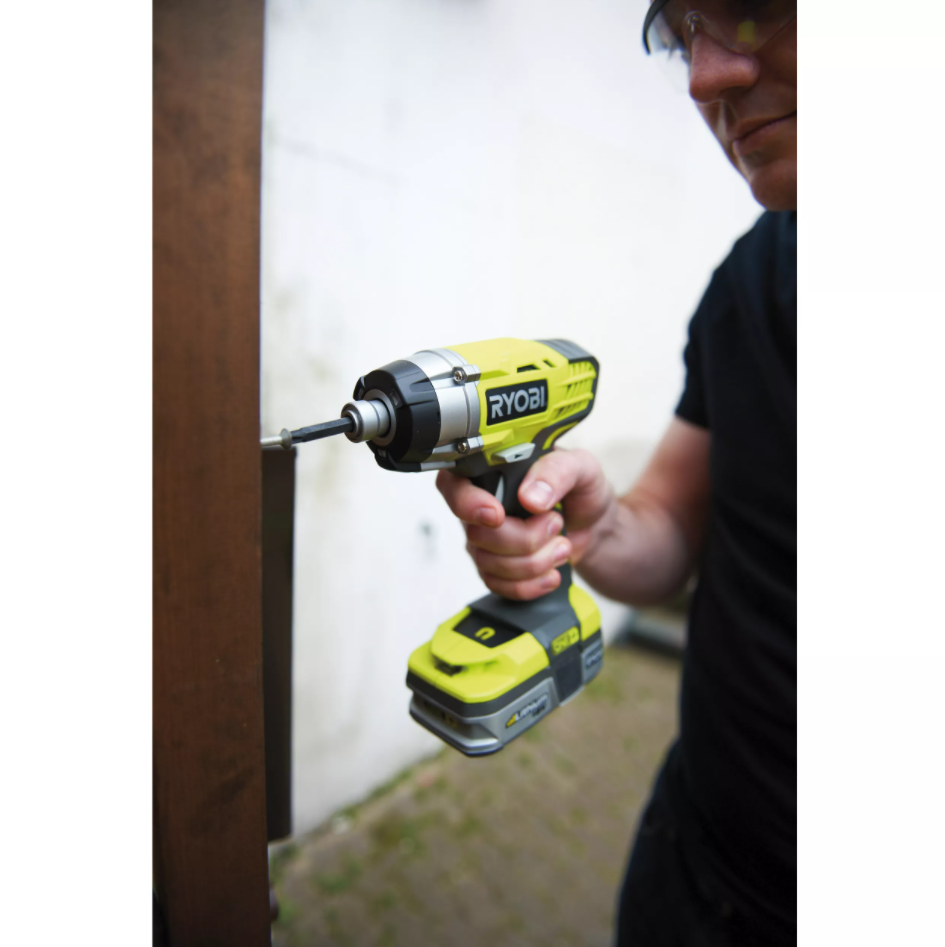 Аккумуляторный шуруповерт ONE+,18 В, без аккумулятора и ЗУ RYOBI RID1801M