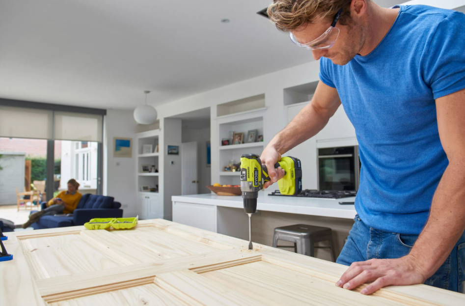 Аккумуляторная дрель-шуруповерт, ударная, ONE+,18В RYOBI R18PD5-220S