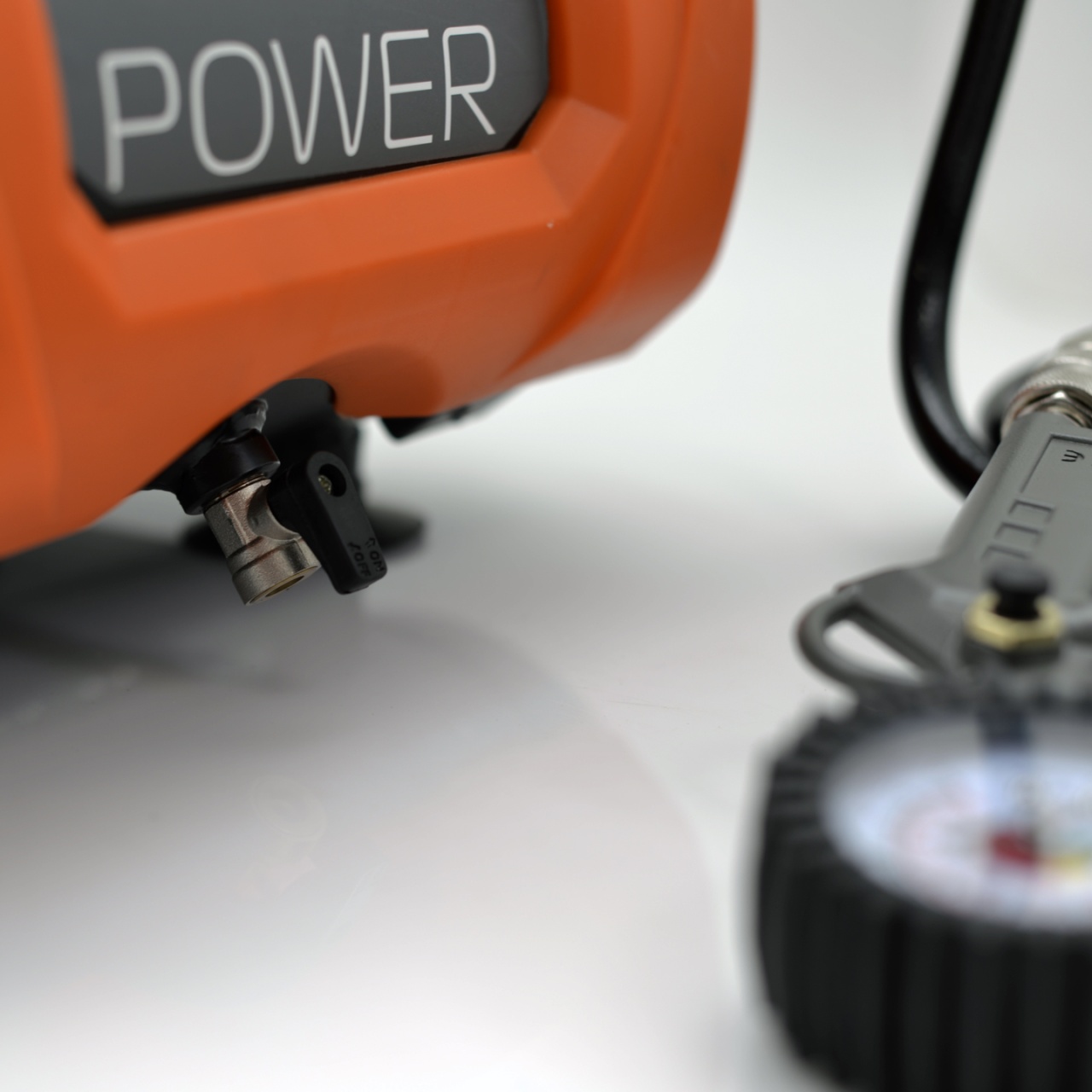 Компрессор поршневой, коаксиальный, безмасляный SMART POWER SAC-280