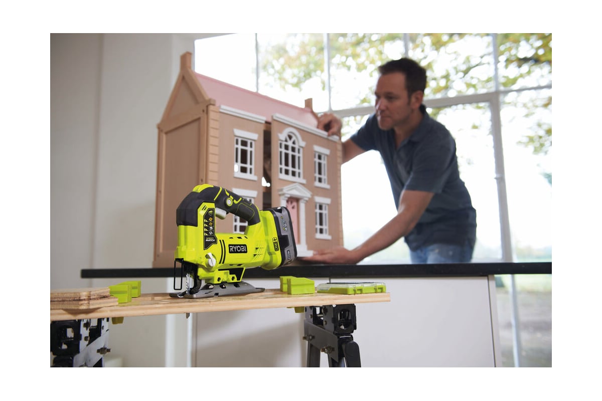 Набор аккумуляторного инструмента, 5 предметов RYOBI R18DDJS-220S